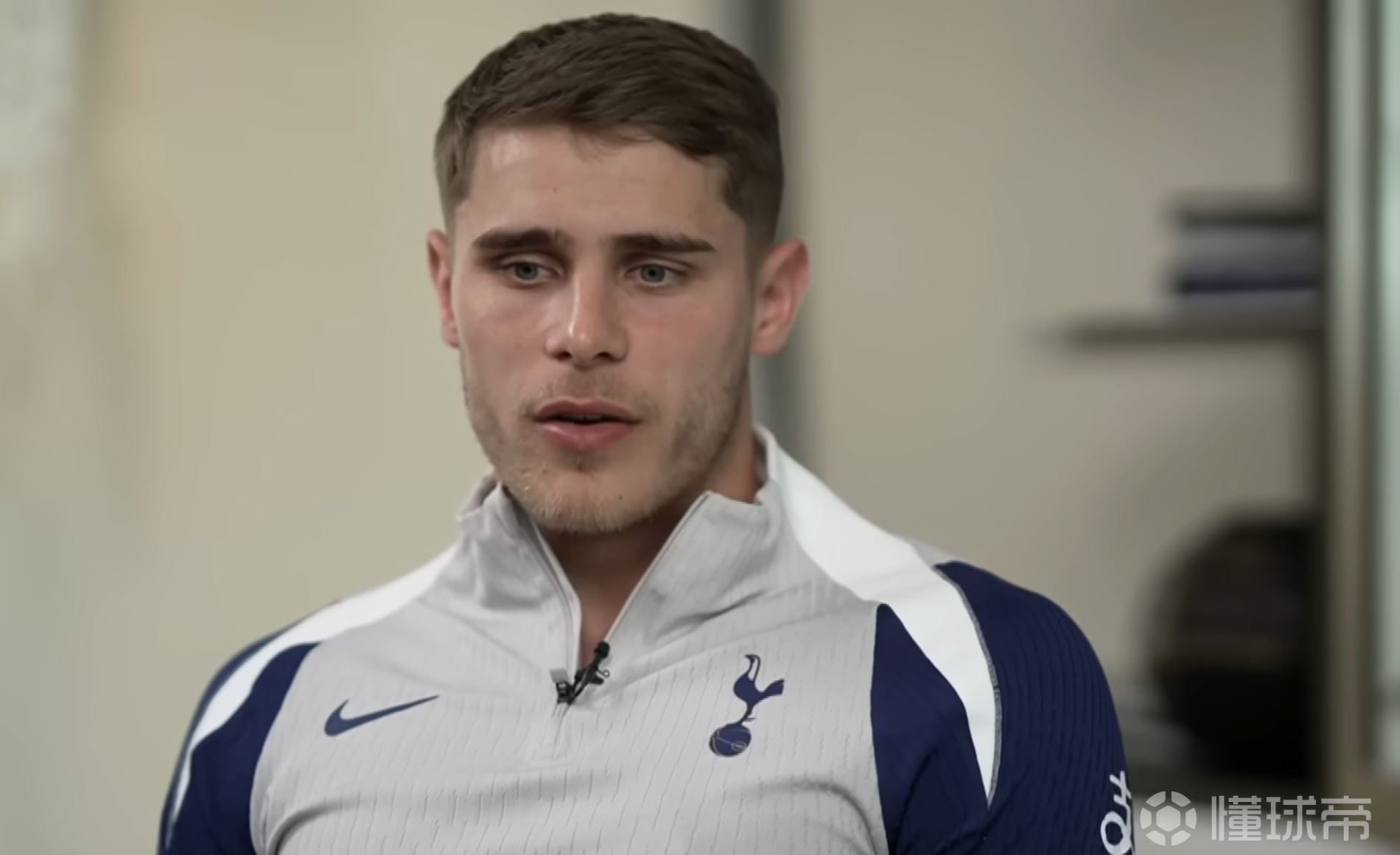 范德芬：能理解球迷的不满；对热刺来说赢球应比输球更正常