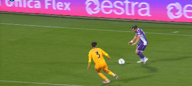 半场：佛罗伦萨1-0比萨，基恩破门首开纪录