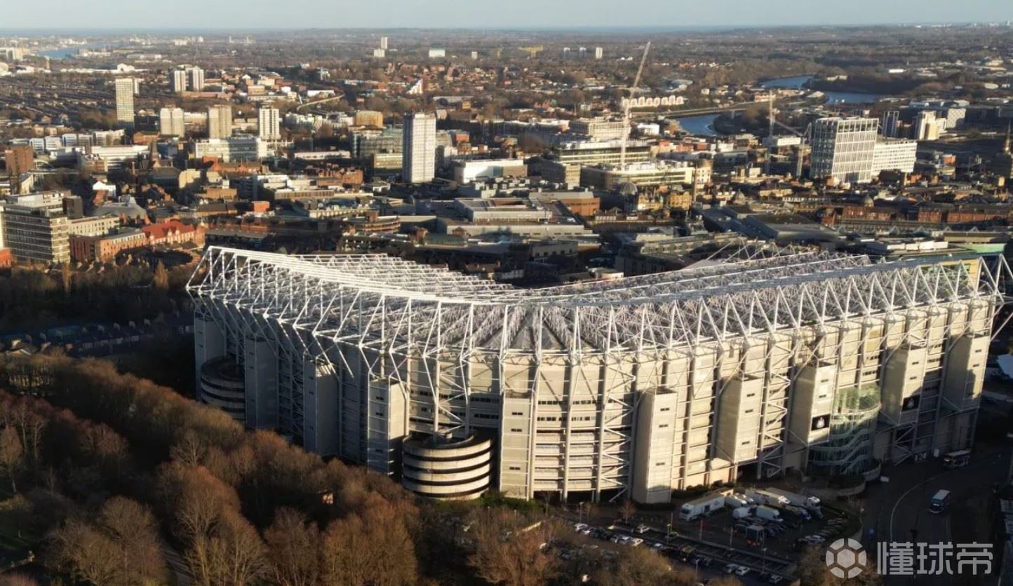 电讯报：纽卡计划耗资10亿镑建新主场，若竣工容量将成英格兰第三