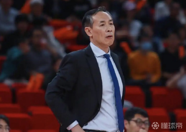 许利民谈麦基加盟：如何发挥他的优势是摆在教练组面前的问题