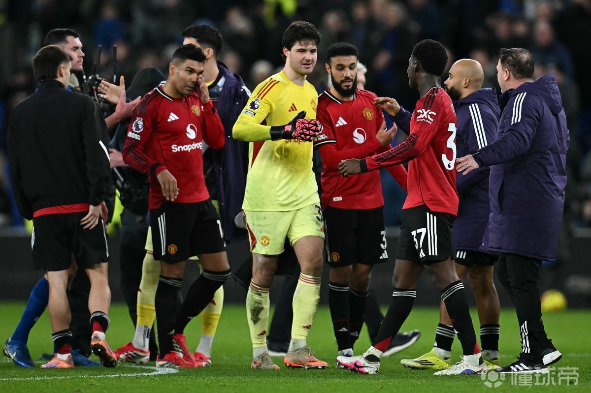 莫耶斯：拉门斯扑救太牛了，他是全场最佳球员