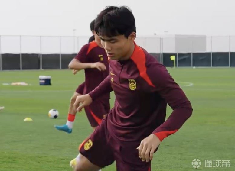 王勤伯：恒大足校应尽快转型；低龄球员签包身契是逆时代操作