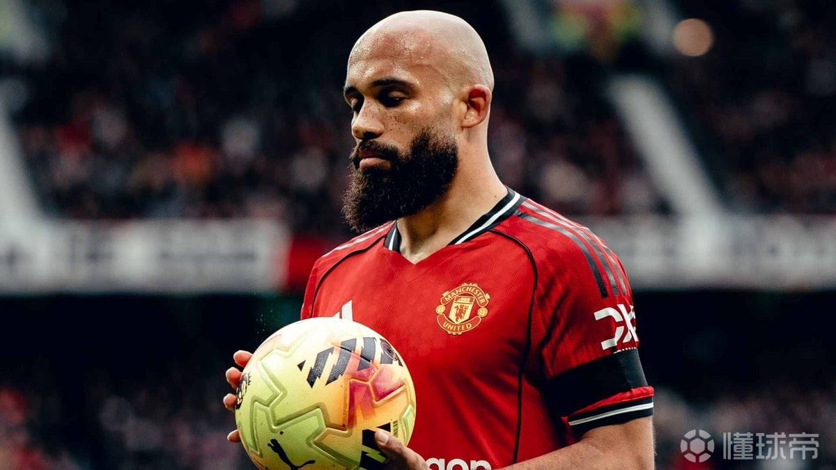 姆伯莫在英超直接参与12粒进球，曼联球员只有B费比他多