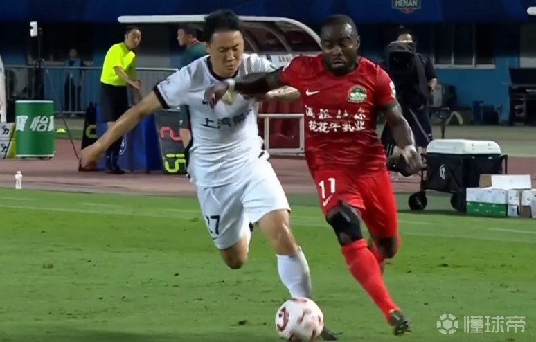 媒体人:上海海港边锋冯劲无限接近加盟大连英博