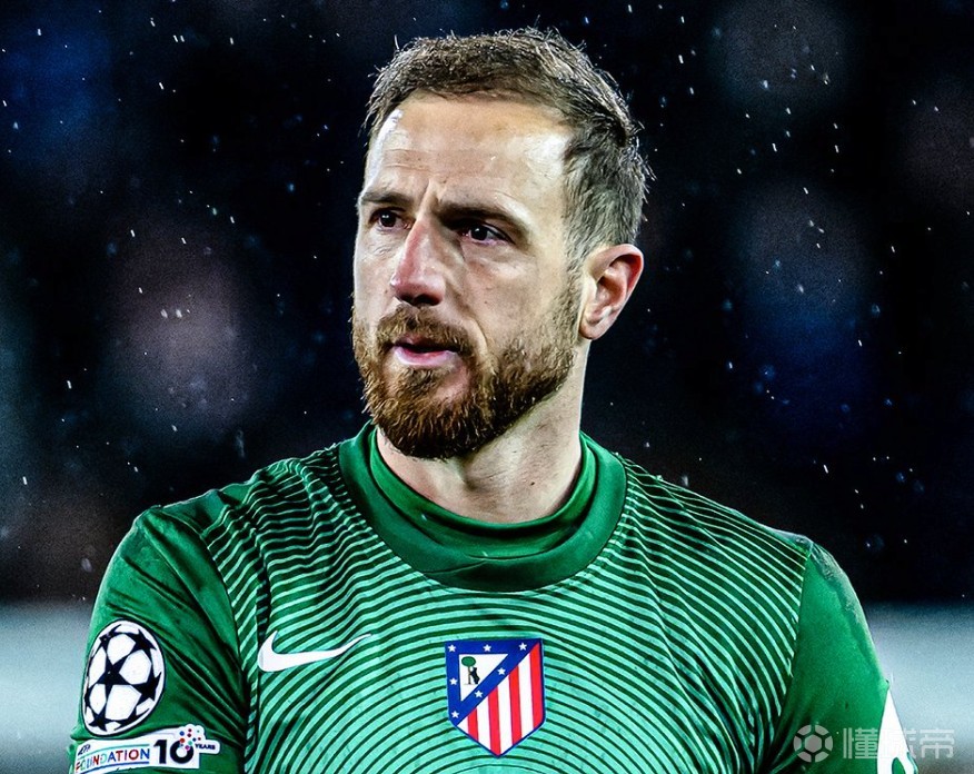 奥布拉克生涯首次欧冠送助攻，为近7年欧冠淘汰赛门将助攻第1人