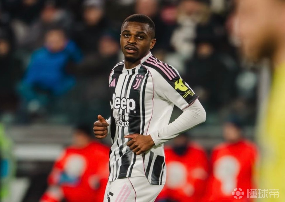 卡卢卢：最尖锐的批评来自社媒，无论状态好坏都别刷社交媒体