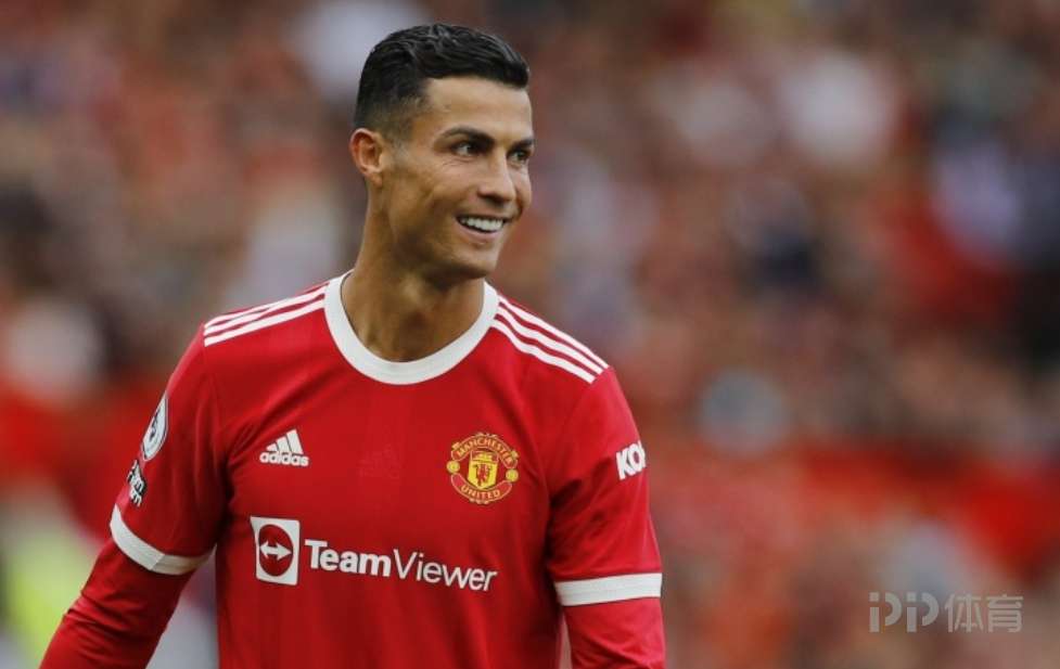 前曼联教练：C罗09年遭遇车祸后只关心训练不要迟到