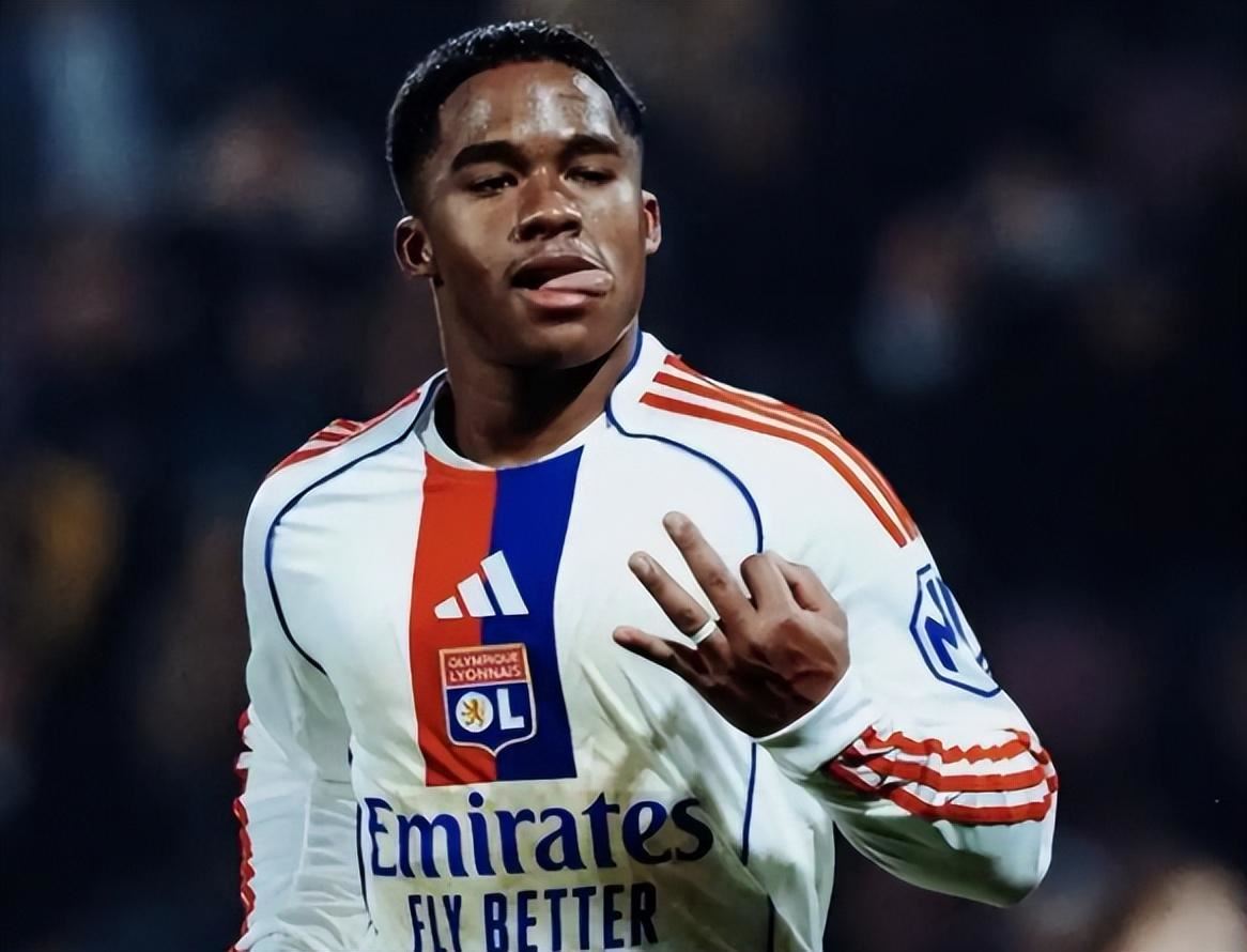 6场狂造6球 巴西神童新东家彻底爆发 4大英超豪门疯抢 皇马不放人