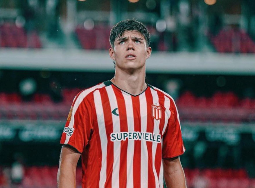 记者：阿根廷国家队正在考察国米的外租中卫帕拉西奥斯