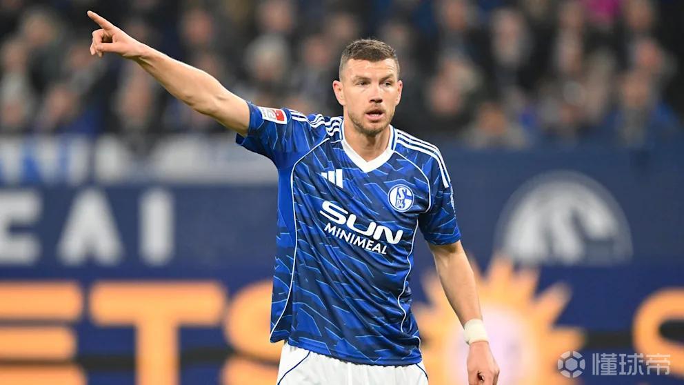 哲科：金钱非我所求，带领沙尔克04重返德甲才是梦想