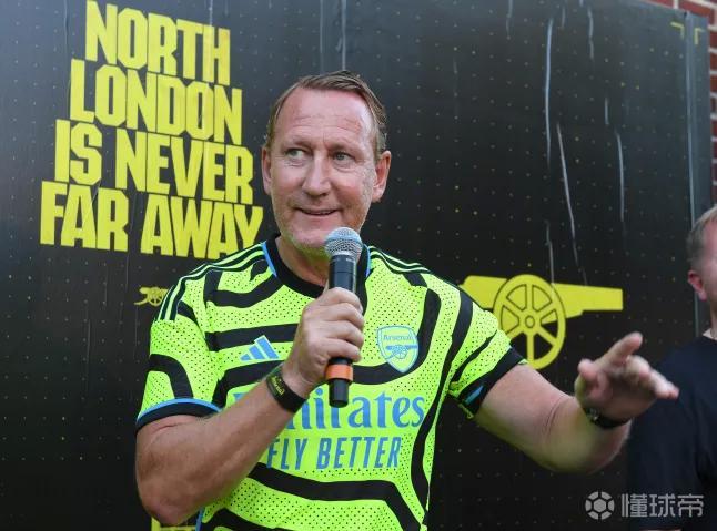 名宿：锋线是阿森纳相对薄弱的位置，签小蜘蛛会是很好的补强