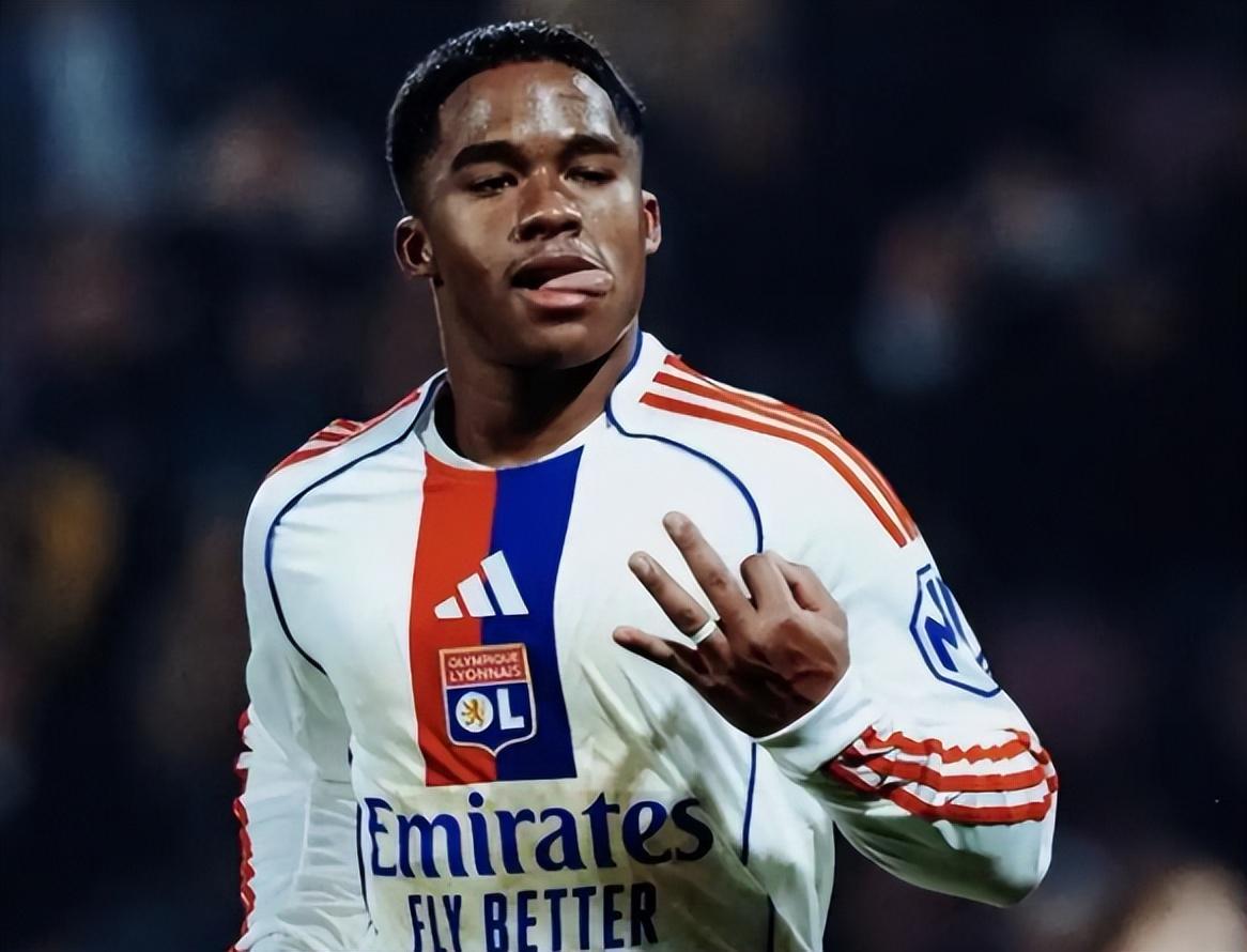 6场狂造6球 巴西神童新东家彻底爆发 4大英超豪门疯抢 皇马不放人