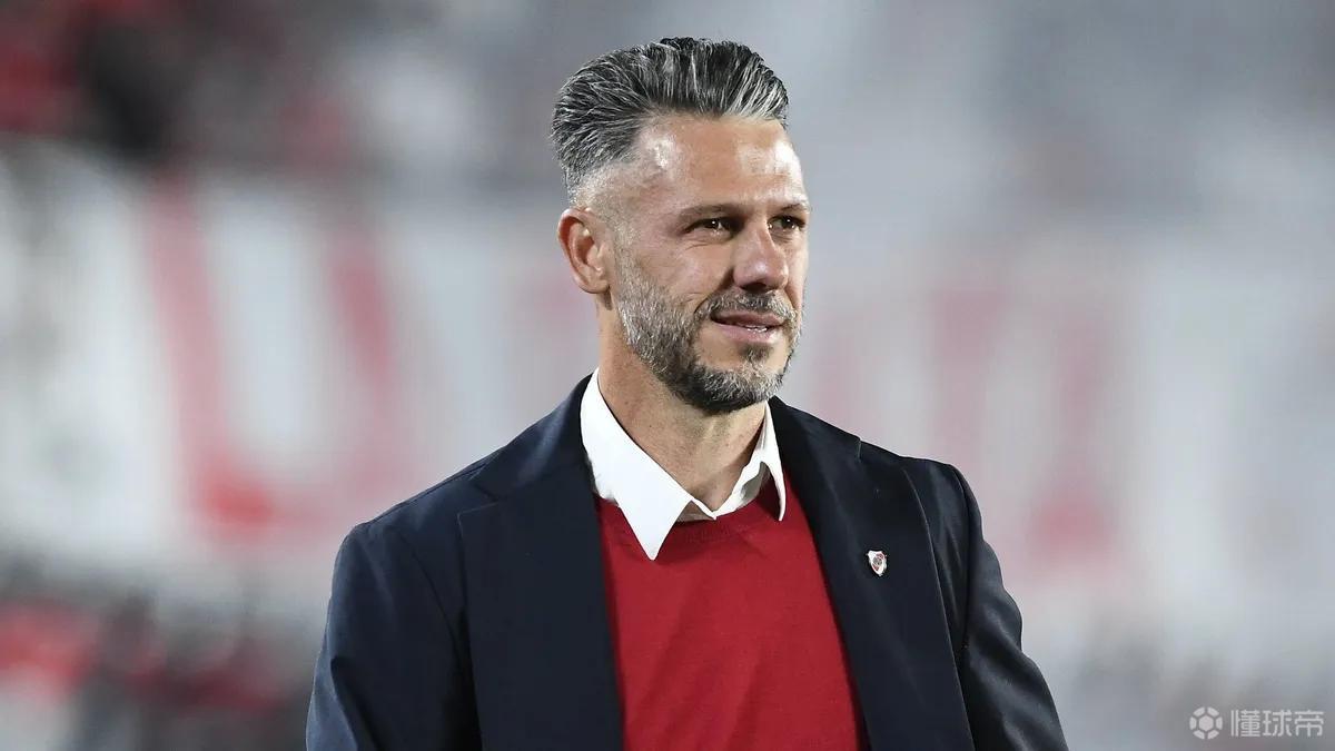 西媒:拜仁、曼城旧将德米凯利斯是马略卡新帅候选