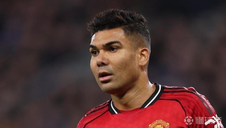 卡塞米罗：齐达内是我的头号榜样，我也非常喜欢斯科尔斯