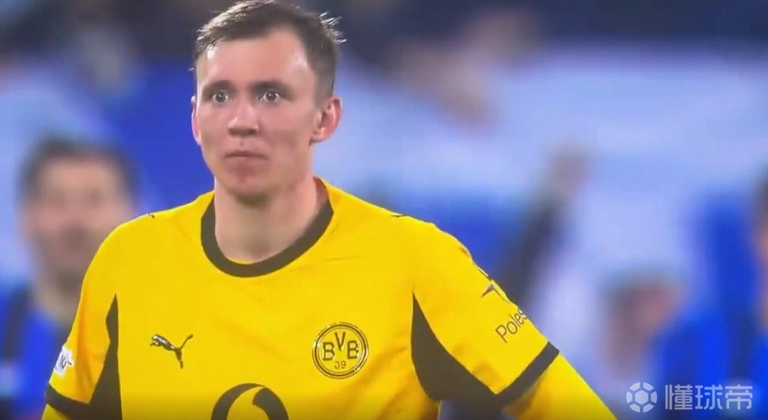 六神无主，亚特兰大打进第三球后拜尔的表情逐渐凝固