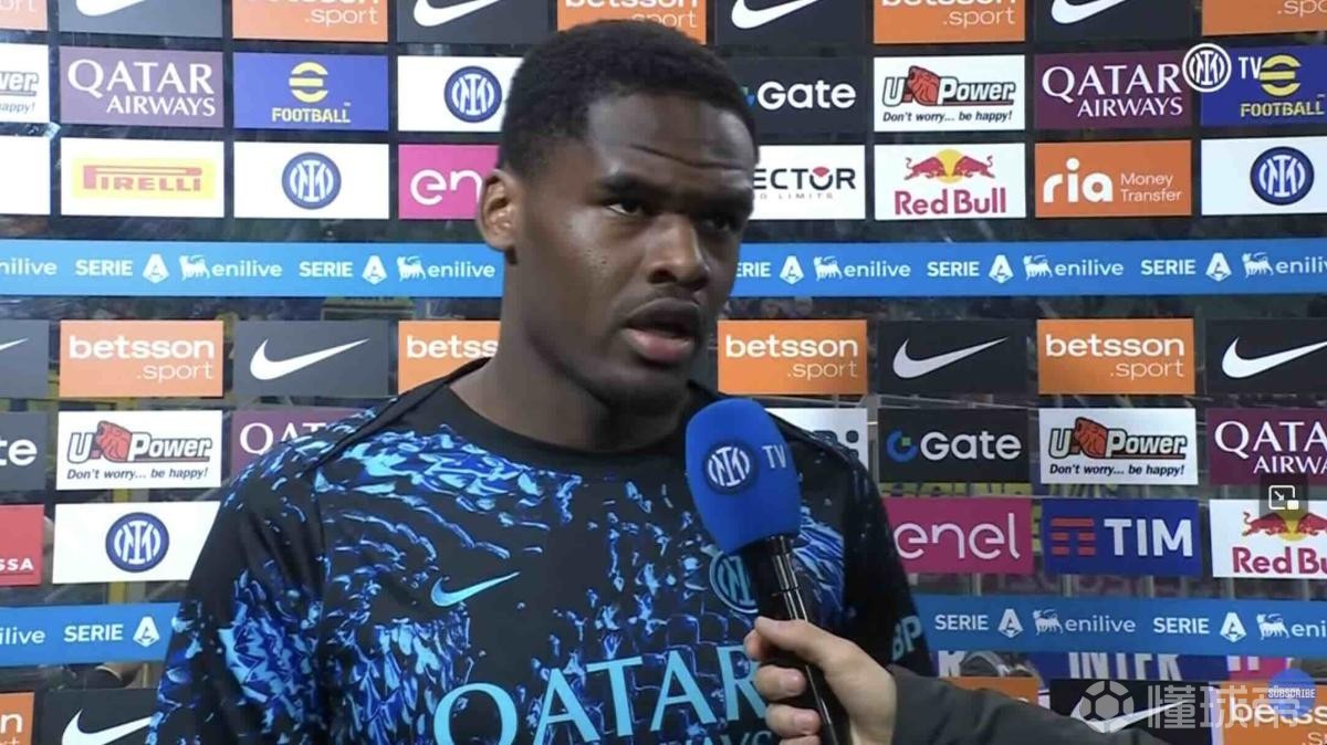 博尼：欧冠出局后必须有正确态度，无论首发替补都要全力以赴