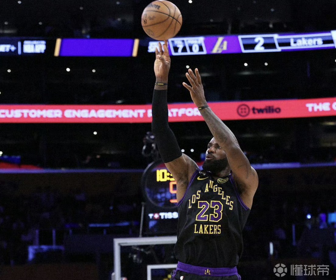 前骑士球员香珀特：詹姆斯是NBA的“ChatGPT”