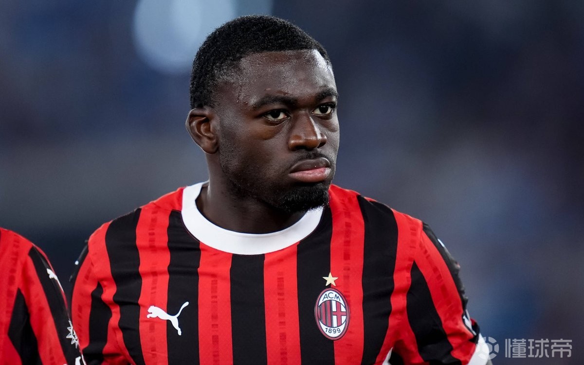 斯基拉：福法纳不再是囧叔计划的核心球员，米兰可能将其出售