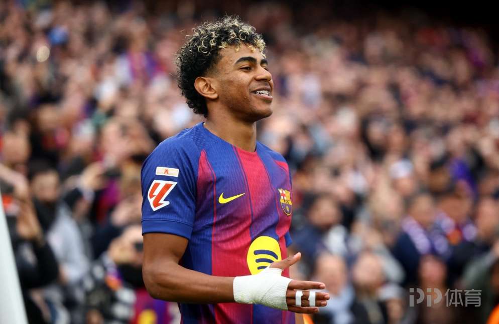 亚马尔18岁230天首次戴帽 梅西19岁259天战皇马首戴帽