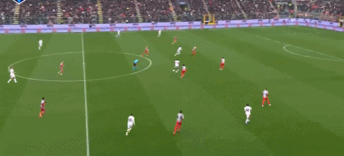 半场-米兰0-0克雷莫内塞 莱奥、普利西奇失良机