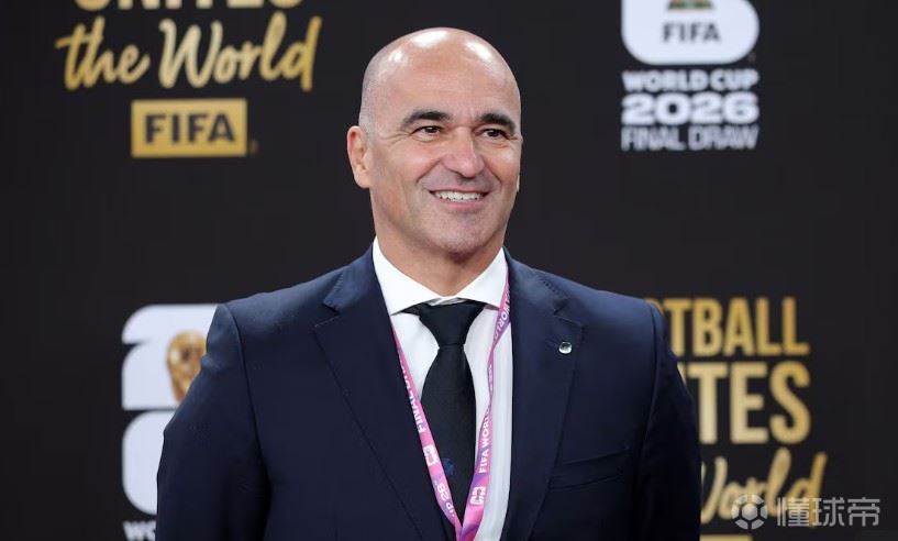 记者：曼联内部选帅名单上有马丁内斯、德泽尔比和纳格尔斯曼