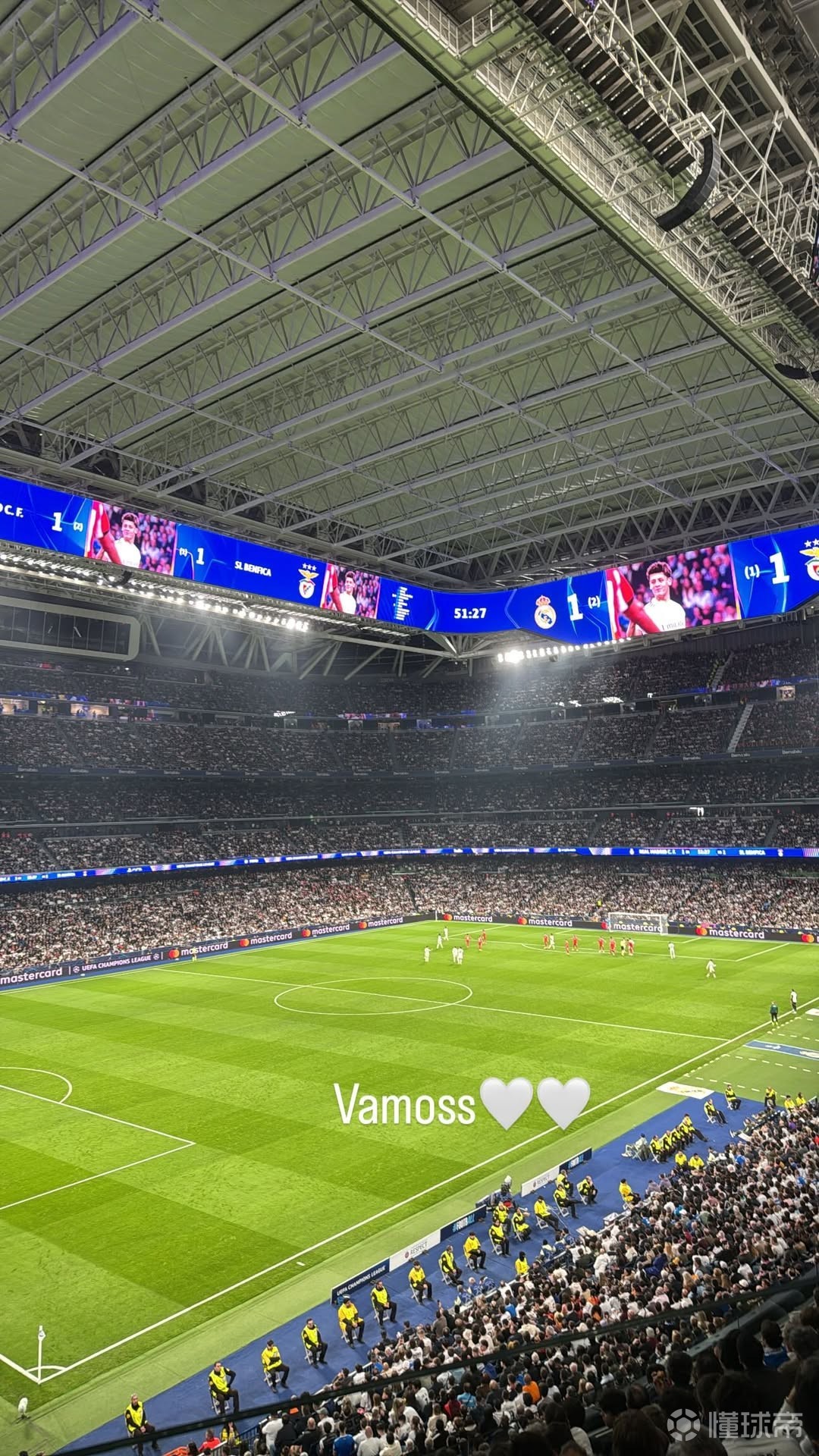 赫伊森发布现场观赛社媒：加油