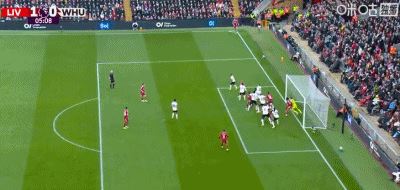 半场：利物浦3-0西汉姆联，埃基蒂克传射，范戴克、麦卡建功