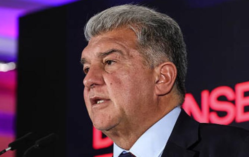 世体：上周五起诉拉波尔塔的巴萨会员，在前一天刚刚注册成功