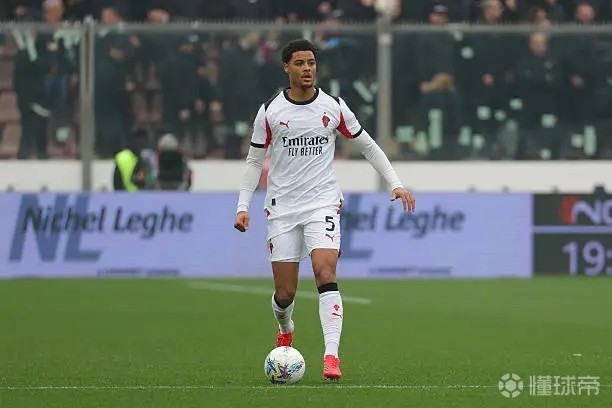 斯基拉：AC米兰满意德温特近期表现；阿莱格里一月力主留住他