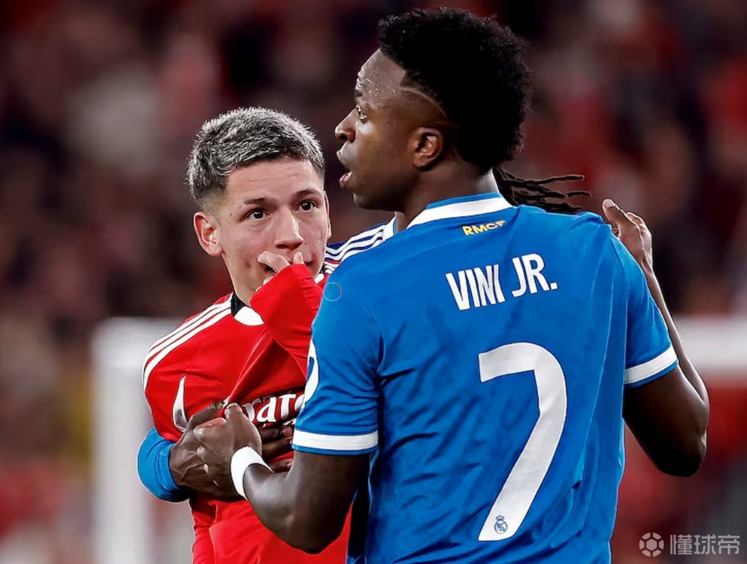 阿斯：国际足联推进“维尼修斯法案”，彰显反种族歧视决心