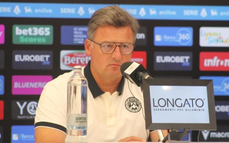 鲁尼亚伊奇：凯南-戴维斯能进入大名单；赛季还很长，别慌