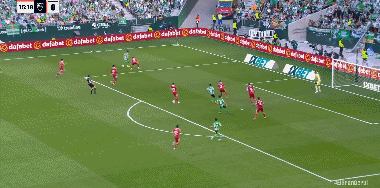 半场：贝蒂斯2-0塞维利亚，安东尼倒钩破门技惊四座