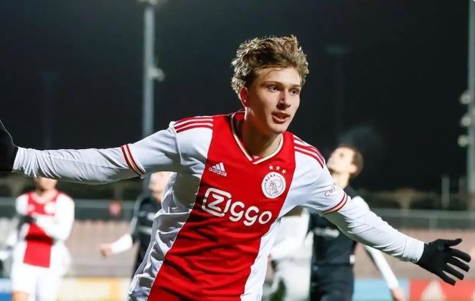 ​利物浦引援锁定戈茨，比利时妖星被誉为新“阿扎尔”