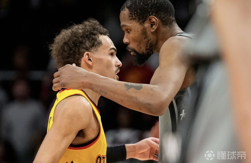 杜兰特：特雷-杨能让比赛变得简单，奇才有了他会有光明未来