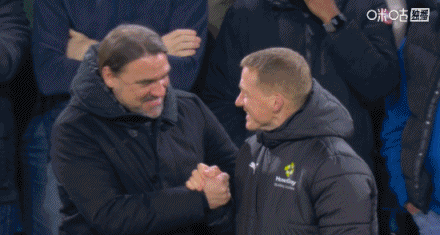 半场：利兹联0-0桑德兰，施塔赫任意球造险