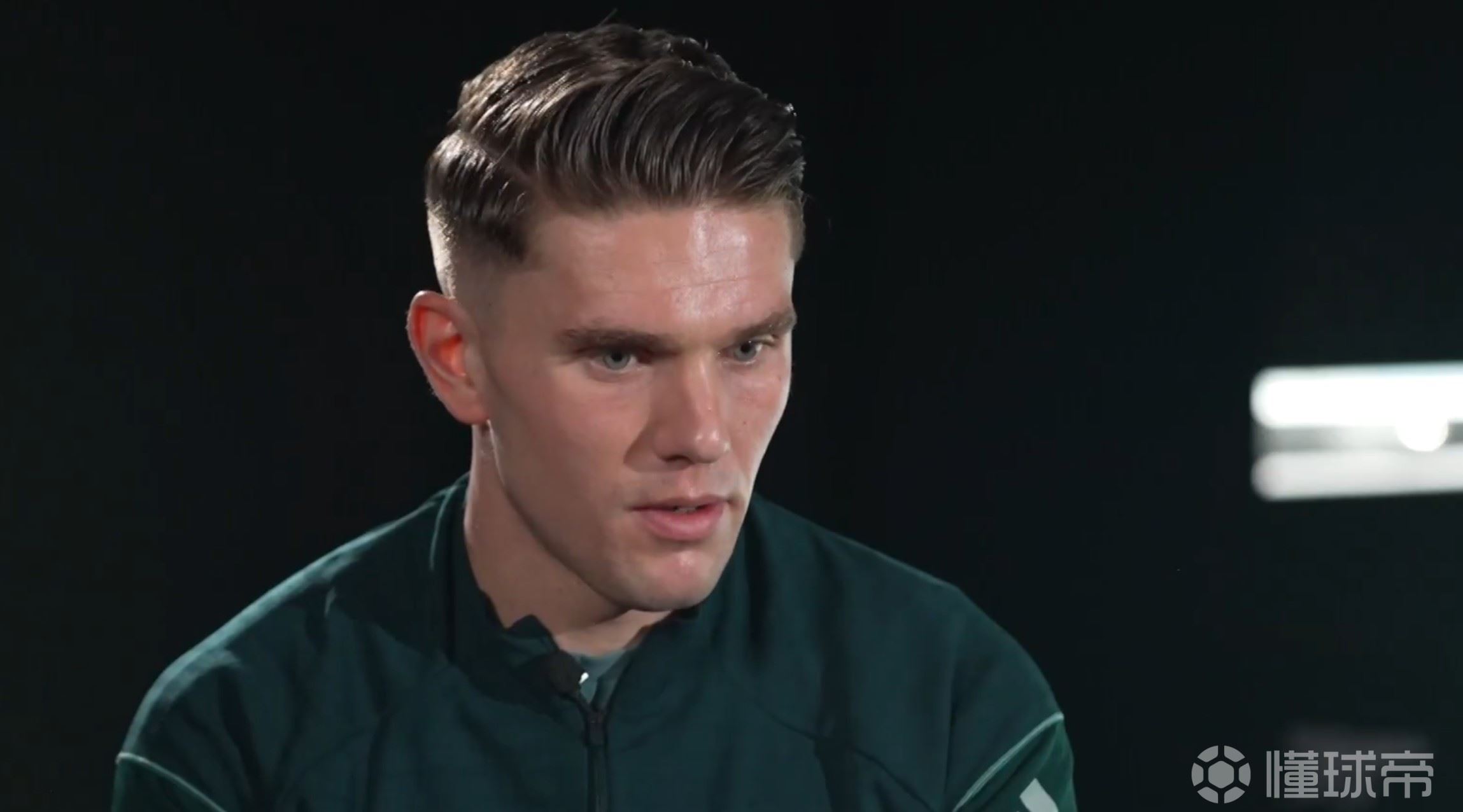 哲凯：在葡体也有过多线争冠经历，对于未来比赛要以平常心去拼