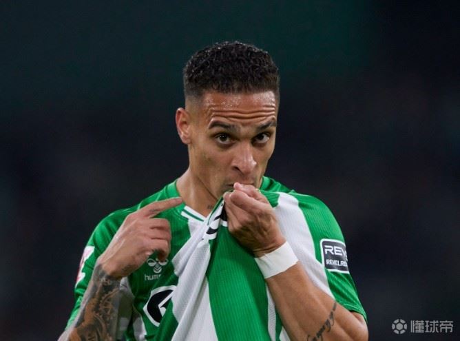 世体：罗德里戈重伤后，安东尼出战世界杯的可能性大增