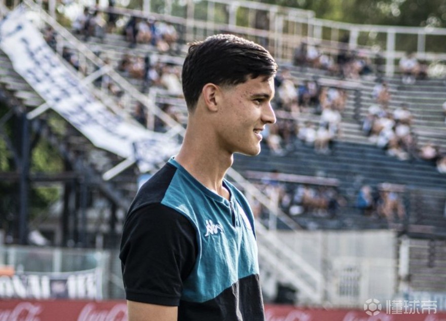  记者：竞赛没想把重伤的卡尔博尼送回国米，反而计划延长租期