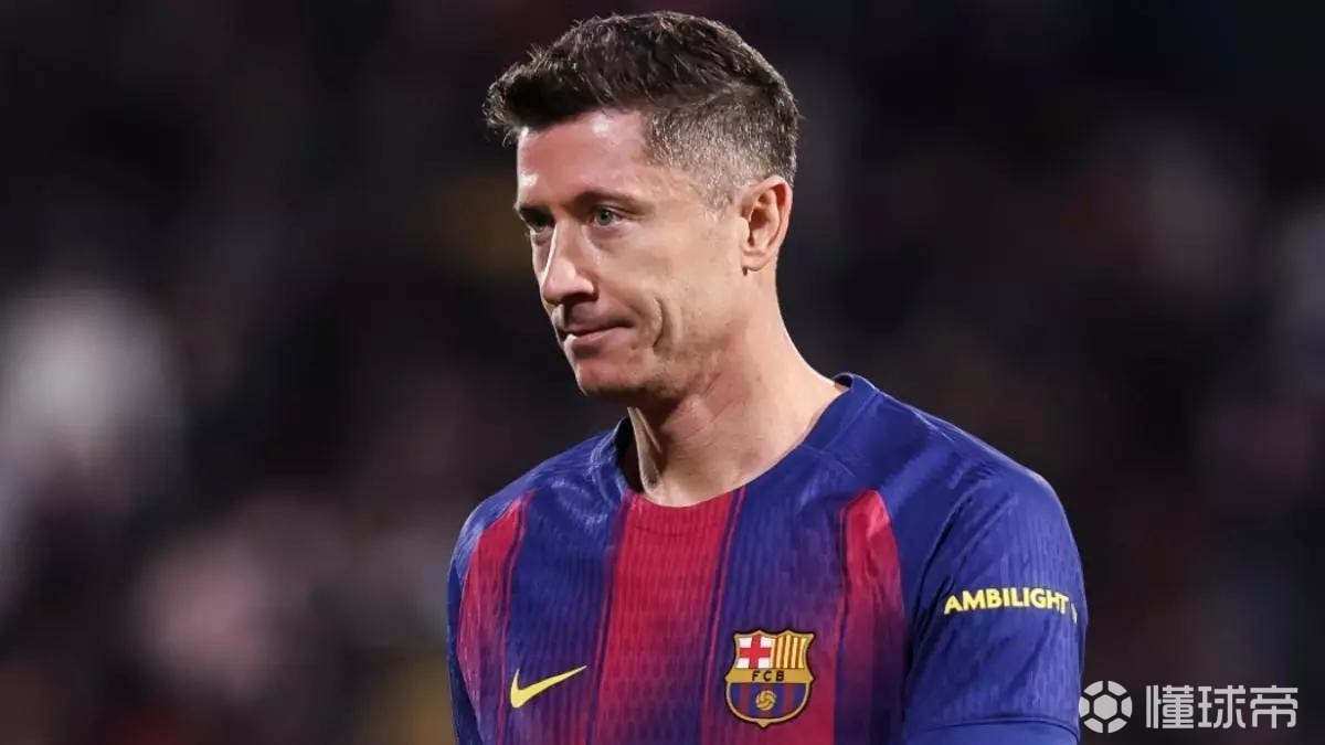  米体：莱万若肯主动降薪，尤文有免签他的可能