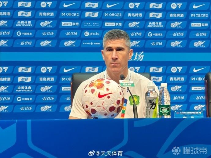  蒙哥马利：我们在定位球防守需做得更好，侯森肋部受伤需休息