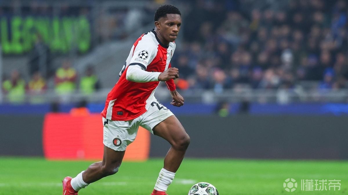  法尔克：拜仁知晓曼城对里德的兴趣，想尽快谈妥以抢下球员