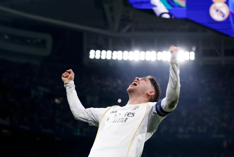  巴尔韦德成第7位对瓜帅执教球队戴帽球员，且只有他半场完成