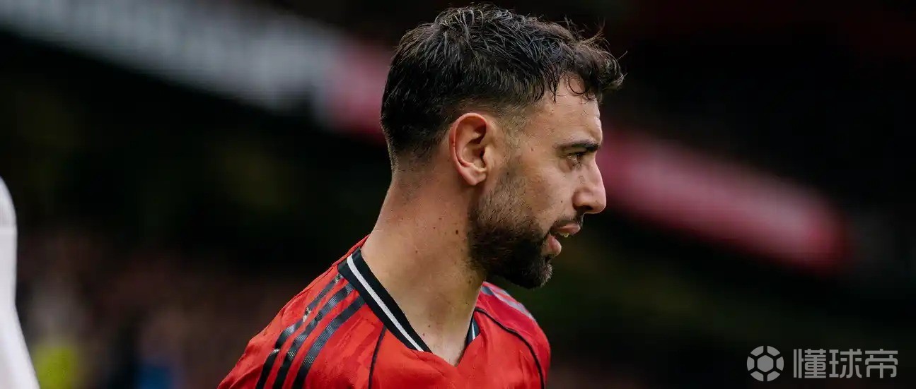 两次助攻，B费当选与维拉一役曼联队内最佳球员