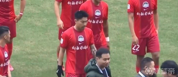 何超：从0开始，兄弟们牛；硬伤不严重，感谢大家