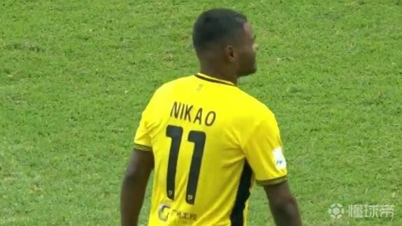 记者：广州豹外援尼康将家人接到广州，俱乐部聘翻译提供帮助