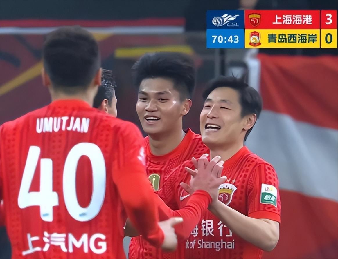 4：1！国足迎喜讯 本土第一神锋满血回归 邵佳一喜添前场第一猛将