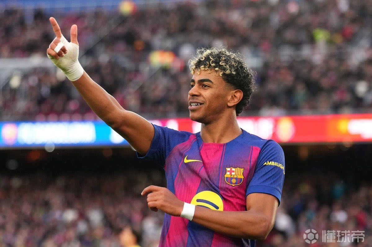 转会市场网更新巴塞罗那球员身价估值。