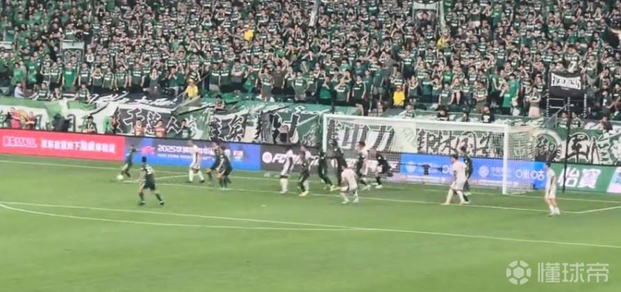 媒体人：中国职业足球联赛称得上国家德比的，只有国安vs申花