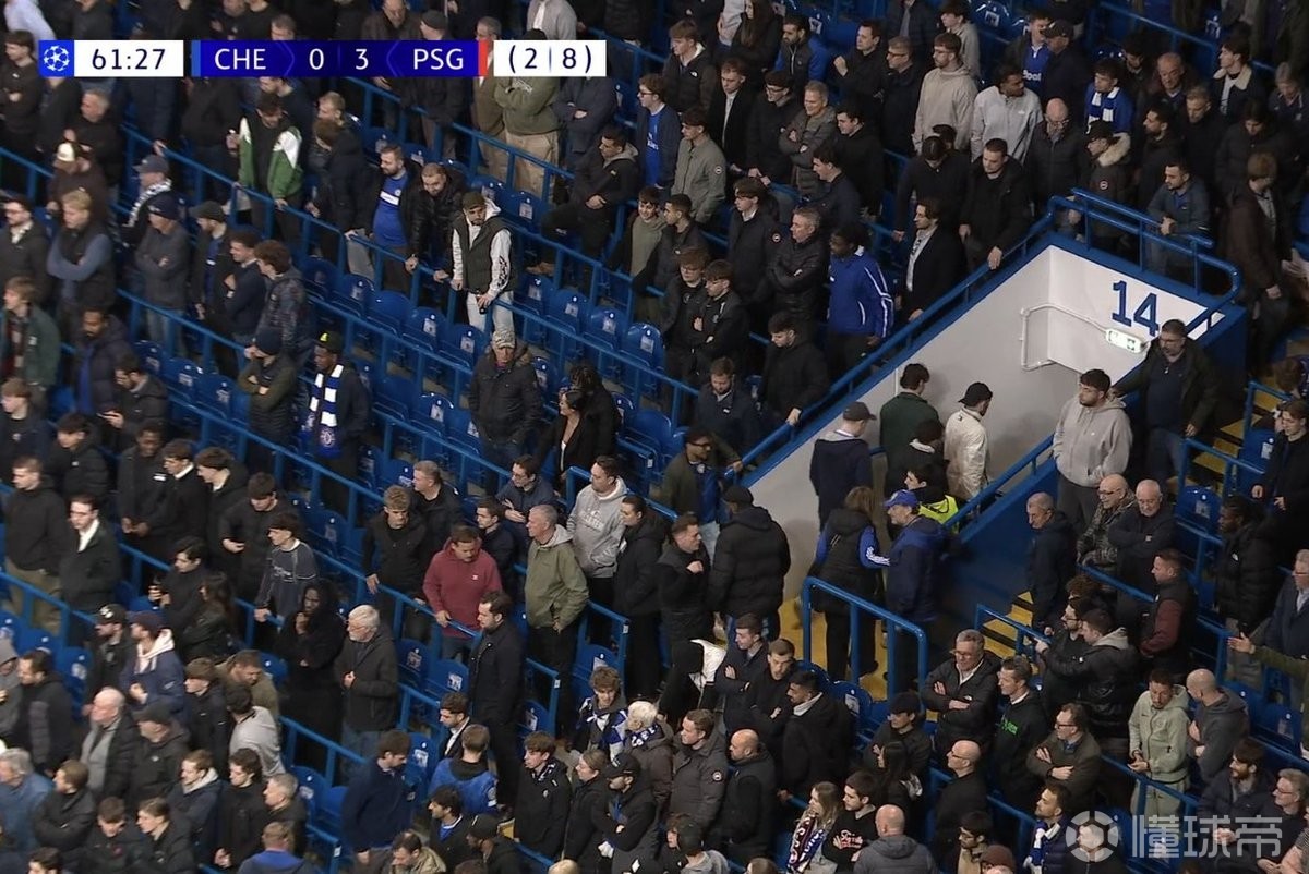 2-8落后巴黎，切尔西队史首次欧冠淘汰赛两回合丢了8球