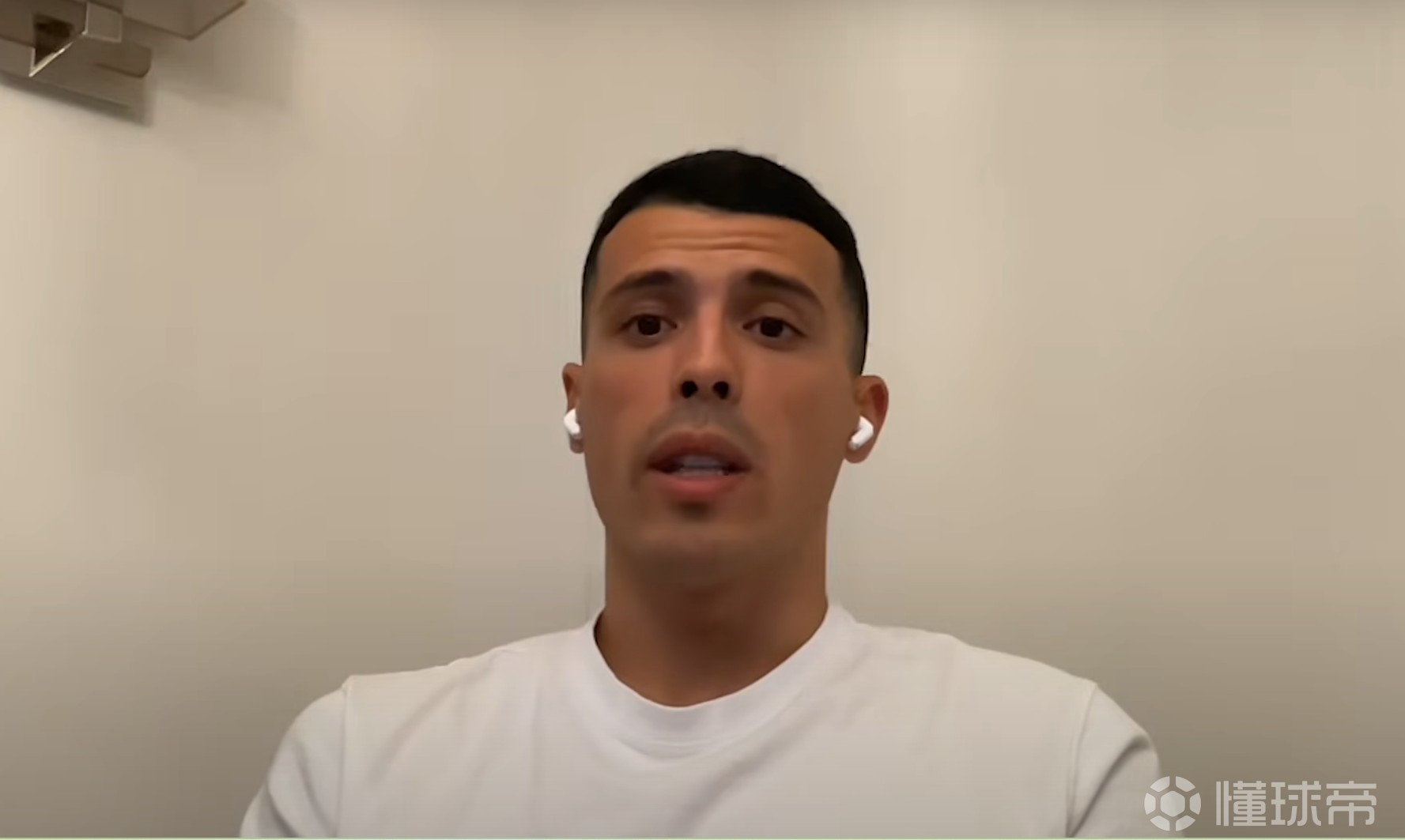 波罗：金斯基目前斗志十足；希望球迷不要认为欧冠晋级无望